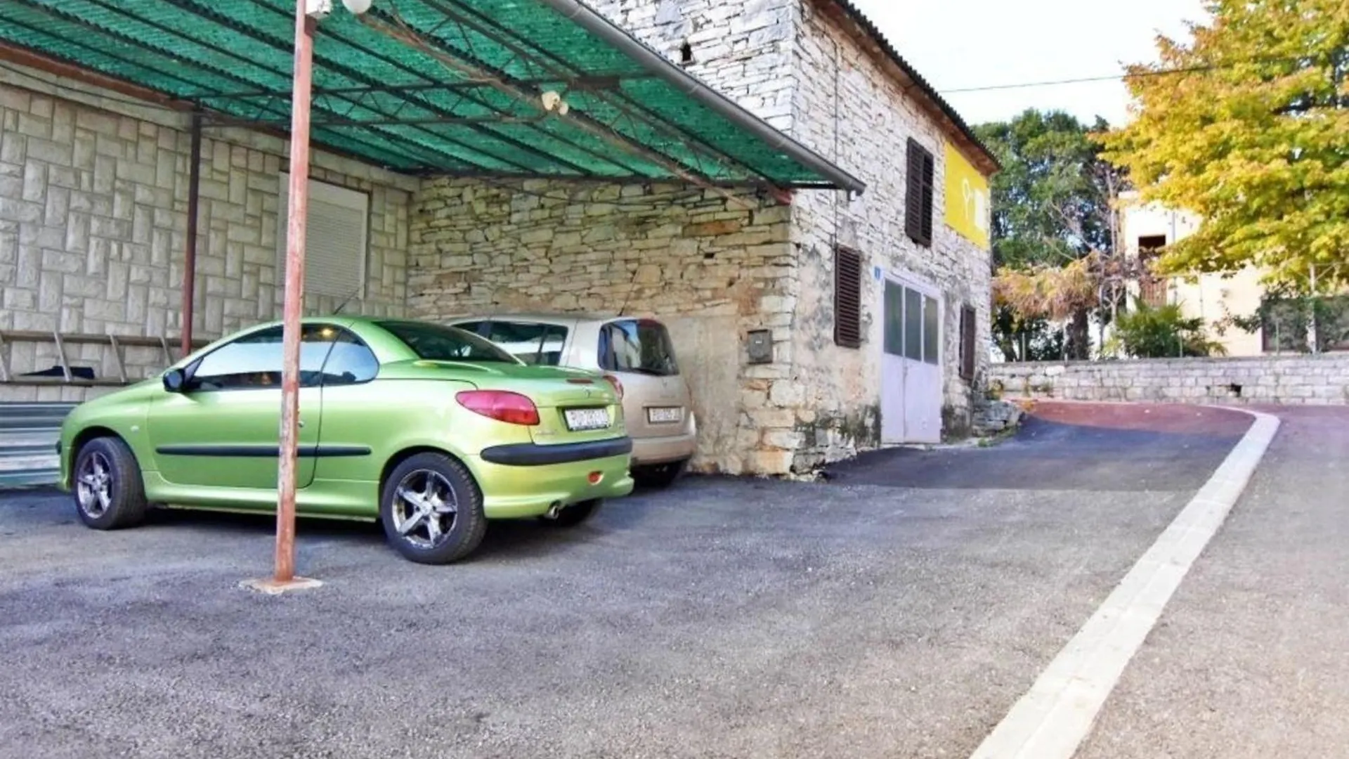 Apartment Mit Zwei Schlafzimmern In Strandnaehe Bašanija Chorwacja