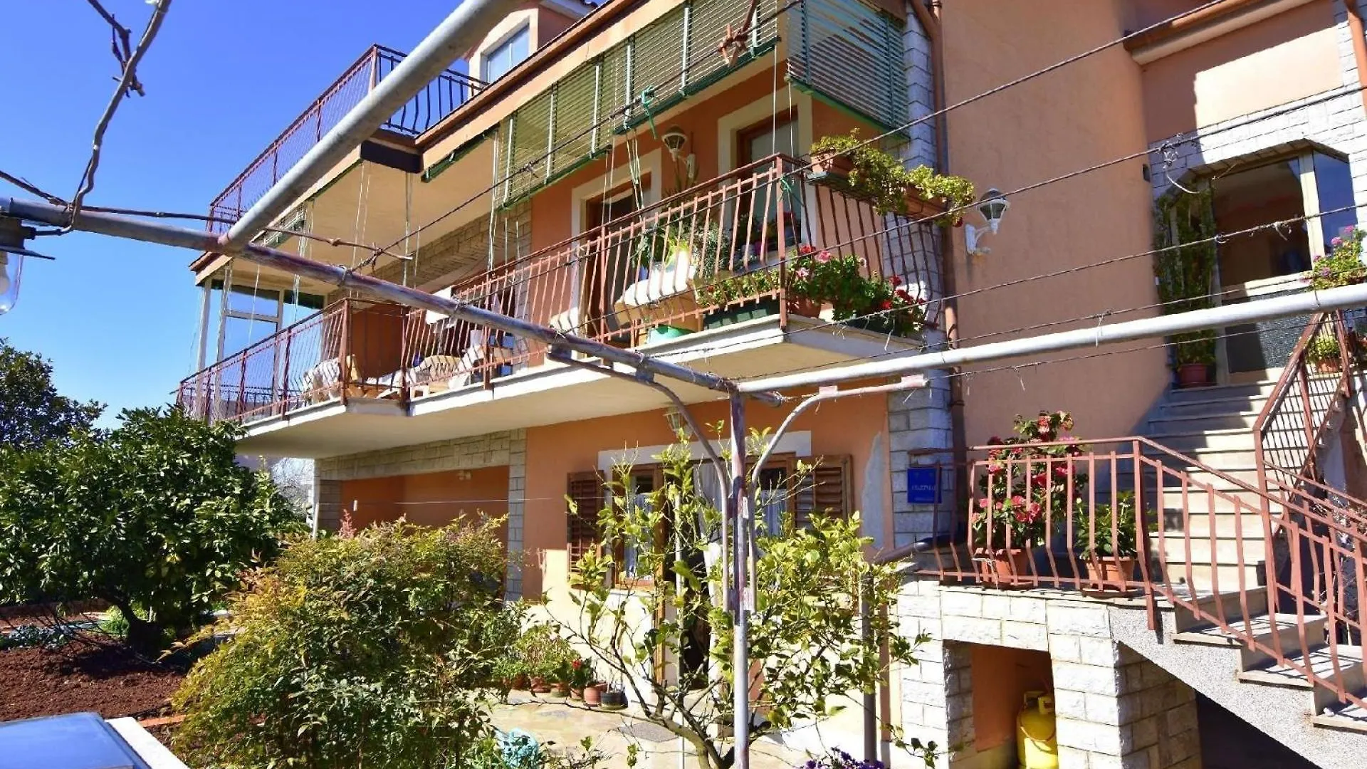 Apartment Mit Zwei Schlafzimmern In Strandnaehe Bašanija 0*,  Hırvatistan